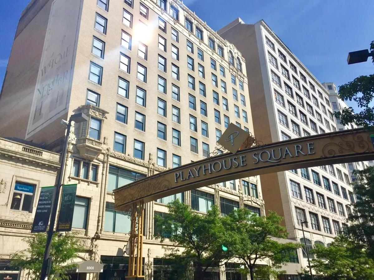 Frontdesk Huron Square Apts Downtown Cleveland Buitenkant foto